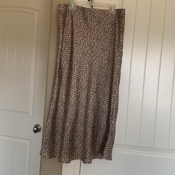 Leith - Picture 2 of 2